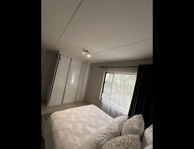 2 BEDROOM APARTMENT FOR SALE IN NORTH RIDING